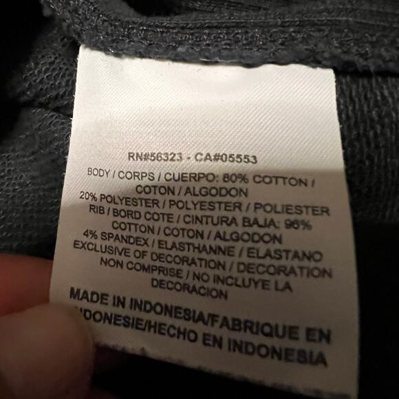 Nike King James Crewneck Sweatshirt Mens Large Lebron James Black Gray Striped - Picture 9 of 10